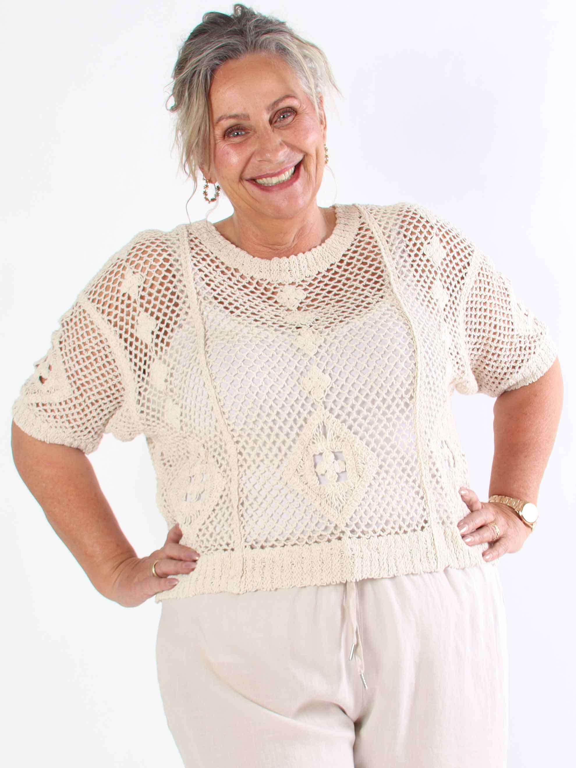 Ivy - Feminin virkad plus size blus i bomull